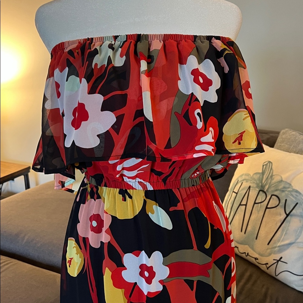 Floral Off-Shoulder Dress - Picture 5 of 6
